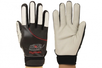 Handball best sale goalkeeper gloves